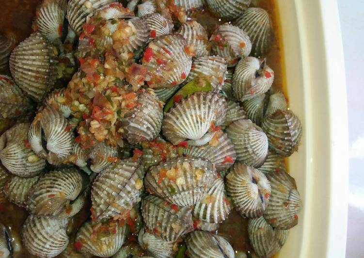 cara membuat Rica Rica Kerang Dara