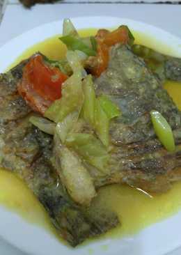 Nila goreng kuah santan