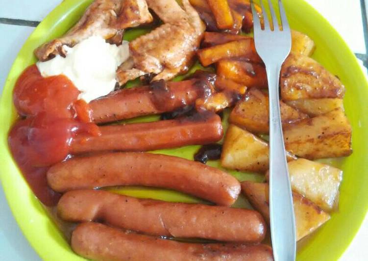 gambar untuk resep Sausage,Chicken Wings & Vegetable With BBQ Sauce