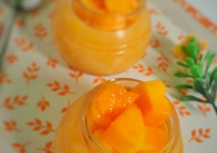 gambar untuk resep [CookiesJunkie] Puding Susu Mangga