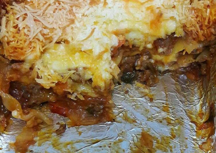 bahan dan cara membuat Lasagna rumahan dgn saus bechamel