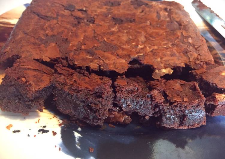 gambar untuk resep Fudgy brownies coklat