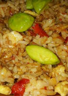 Nasi goreng seafood+pete