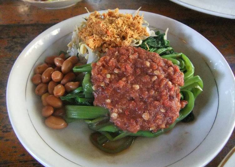 gambar untuk resep Pelecing kangkung khas lombok