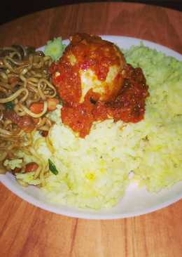 Nasi kuning rice cooker