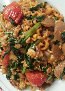 Mie goreng cap burung dara