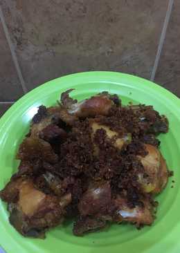 Ayam goreng lengkuas