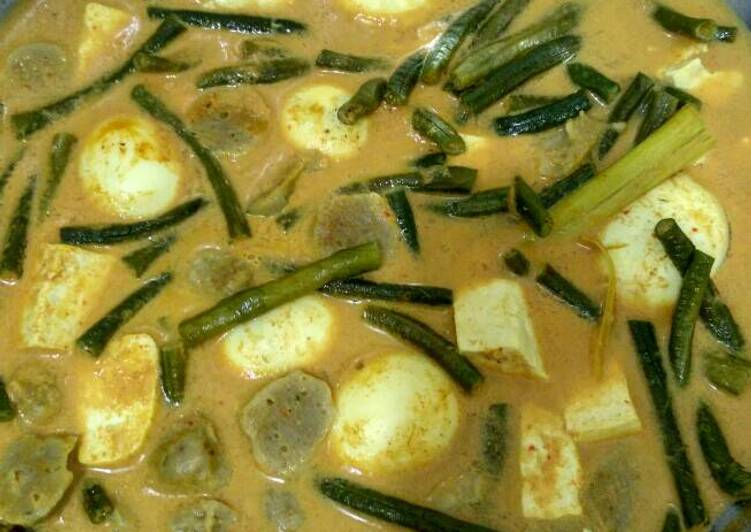 gambar untuk cara membuat Gulai telur, bakso, tahu + kacang panjang