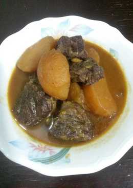 Semur daging campur kentang