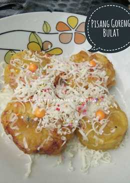 Pisang goreng bulat di goreng ditempat..wak wawww