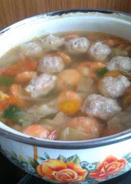 Sayur sop udang + bakso