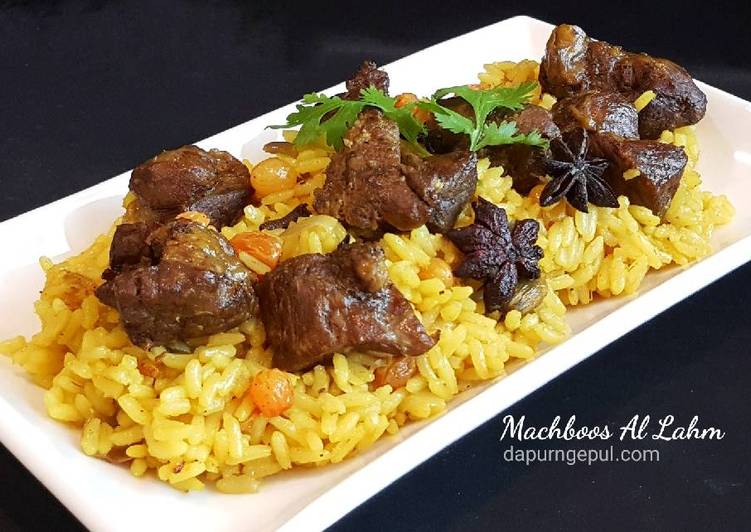 resep lengkap untuk Nasi kebuli kambing khas Kuwait (Machboos Al Lahm)