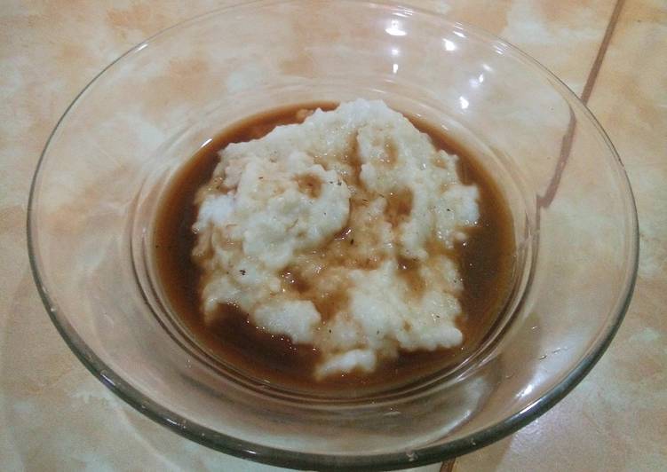 bahan dan cara membuat Bubur beras putih kuah gula merah (tajin selamet)