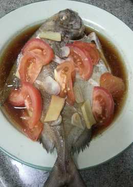 Steam pompret (ikan bawal putih)