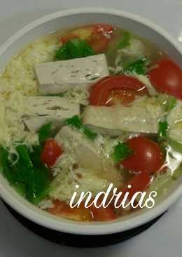 Kuah tahu putih dan sayuran