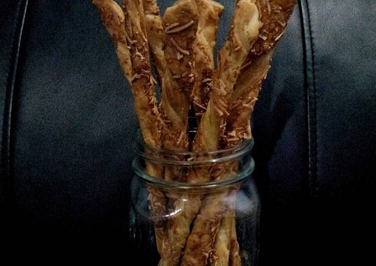 resep lengkap untuk Cheese Stick - Stik Keju (Puff Pastry)