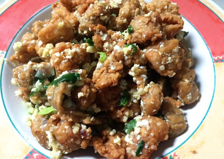  Resep  Ayam  Goreng  Telur  Asin  oleh Linda Susilowati Cookpad