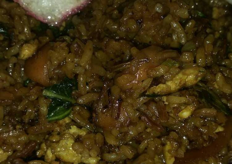 resep lengkap untuk Nasi goreng spesial boncabe