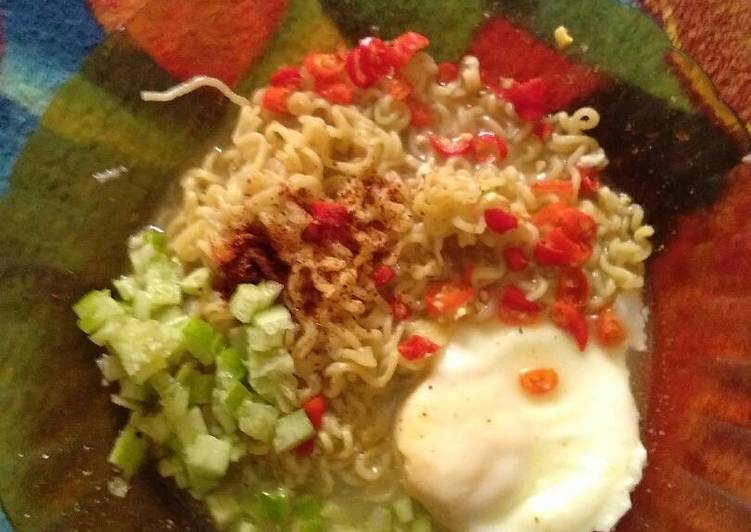 resep Indomie rebus kari ayam seger&pedas