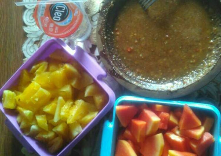 Resep Rujak buah sambel kacang