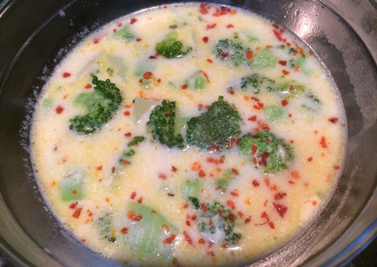 resep makanan Broccoli cream soup (sup krim brokoli)