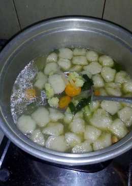 Sup Sayur Tekwan