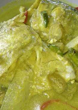 Gulai Kuning Kepala Ikan