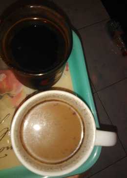 Kopi panas untuk siang ini