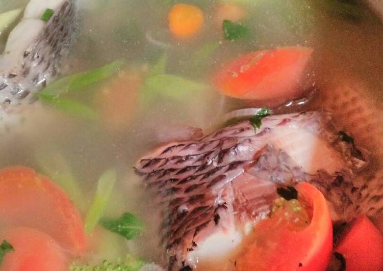 Resep Sop ikan nila brokoli wortel Karya nia saja