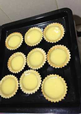 Mini hongkong egg tart