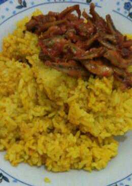 Nasi Kuning Balado Teri