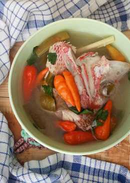 Ikan kuah asam/asang (manado cuisine)