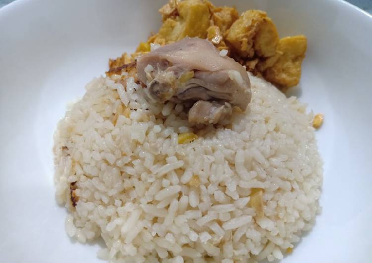 bahan dan cara membuat Nasi Hainan Ricecooker
