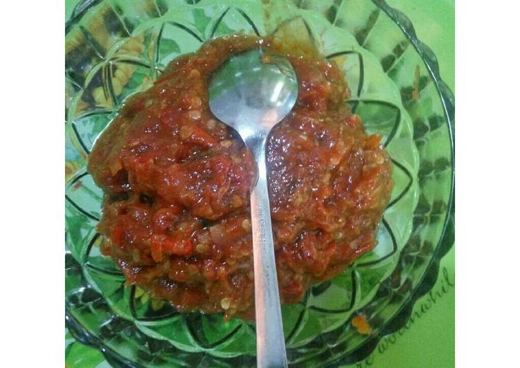 resep lengkap untuk Sambal tomat terasi matang