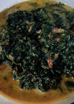 Sayur daun singkong