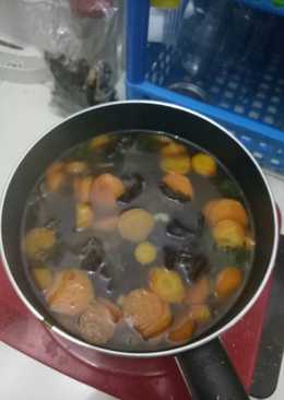 Sup jamur hitam ala ala diet