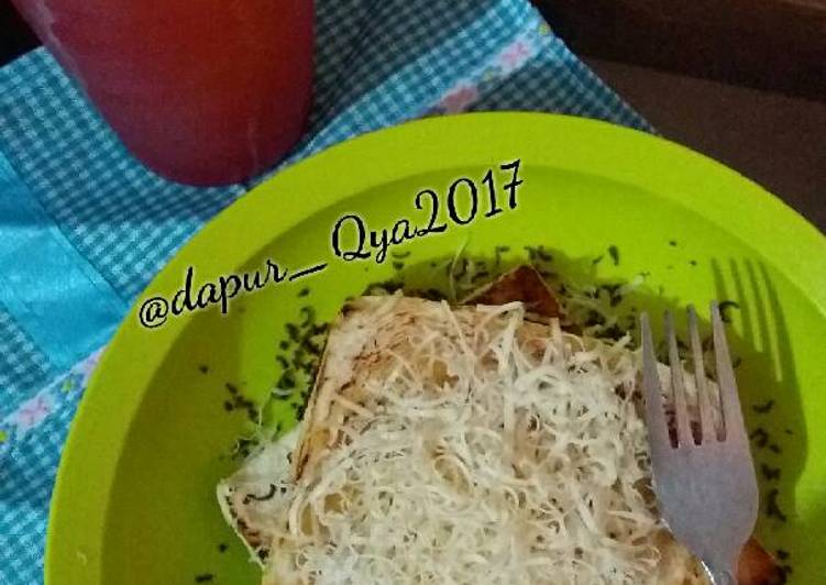 Resep Triple choco toast with cheese on the top By rizkia ariyanti