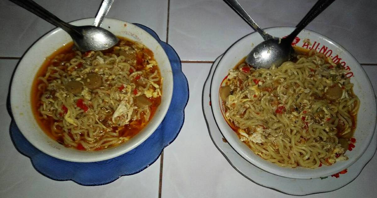  Resep  Seblak  Mie  Pedess sosis  baso oleh Nita Nur Fitriana 