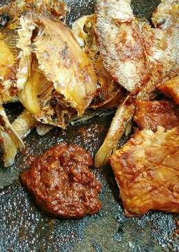 Ikan Asin Tempe Penyet Sambal Terasi Mentah