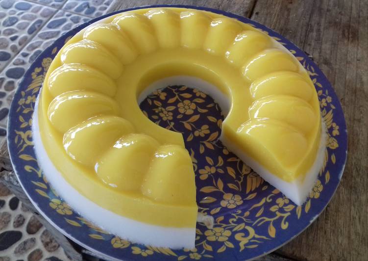 gambar untuk resep Puding jagung lapis santan