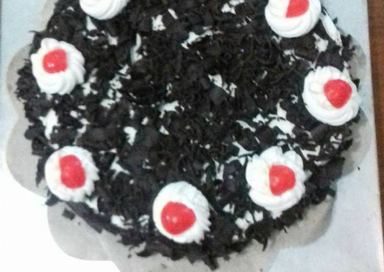 gambar untuk resep makanan Black Forest..