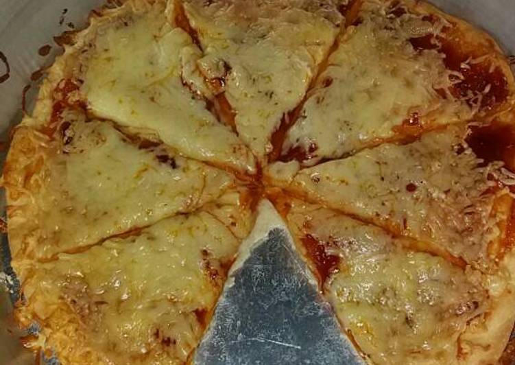 resep Cheesy Pizza