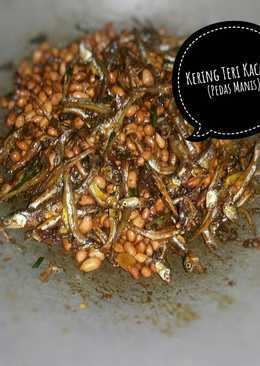 Kering Teri Kacang (pedas manis)