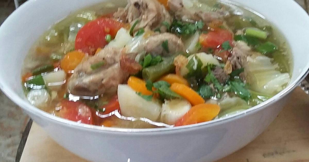 Resep Sayur sop ayam oleh Fatimah Djarkasih - Cookpad