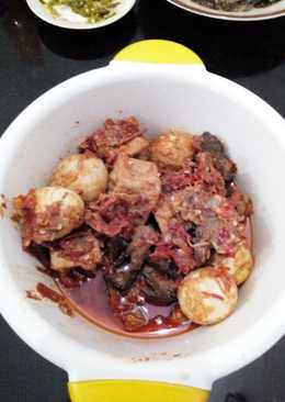 Daging, tahu, telur bumbu bali