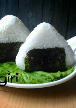 Onigiri (nasi kepal) #pr_asianfood