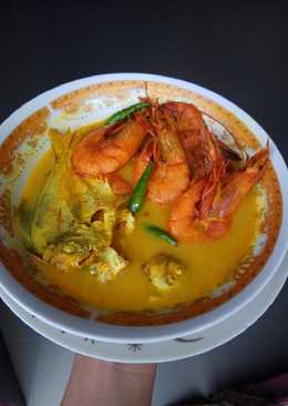 Gulai ikan bawal campur udang