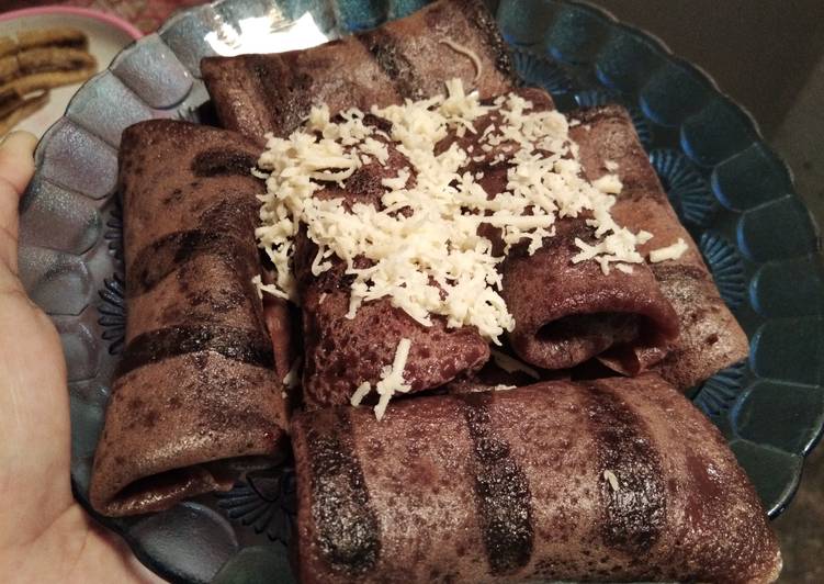 Dadar Gulung isi Piscok