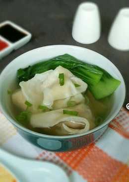 Wonton Soup (Pangsit Rebus)