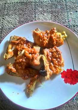 Ayam penyet sederhana